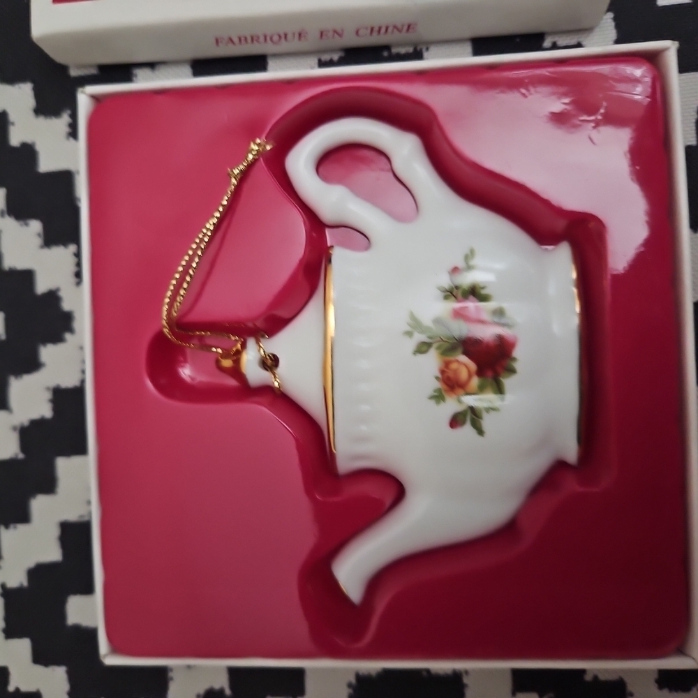 Floral Teapot Ornament with Gold Accents